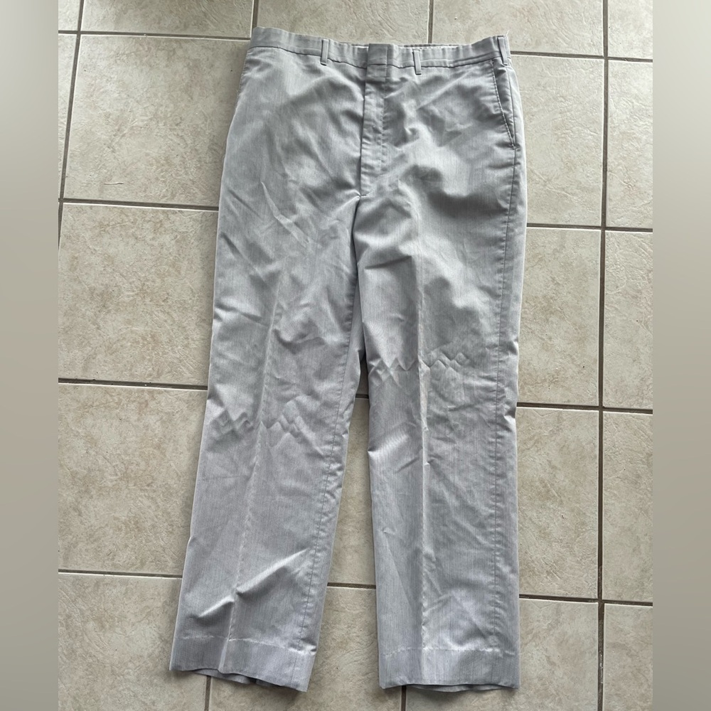 Men's Gray Haggar pinstripe dress  pants made in USA 36x34